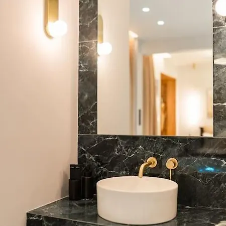 Luxury 4Bdrm Penthouse With Jacuzzi Near Acropolis Apartment Athens Exterior photo
