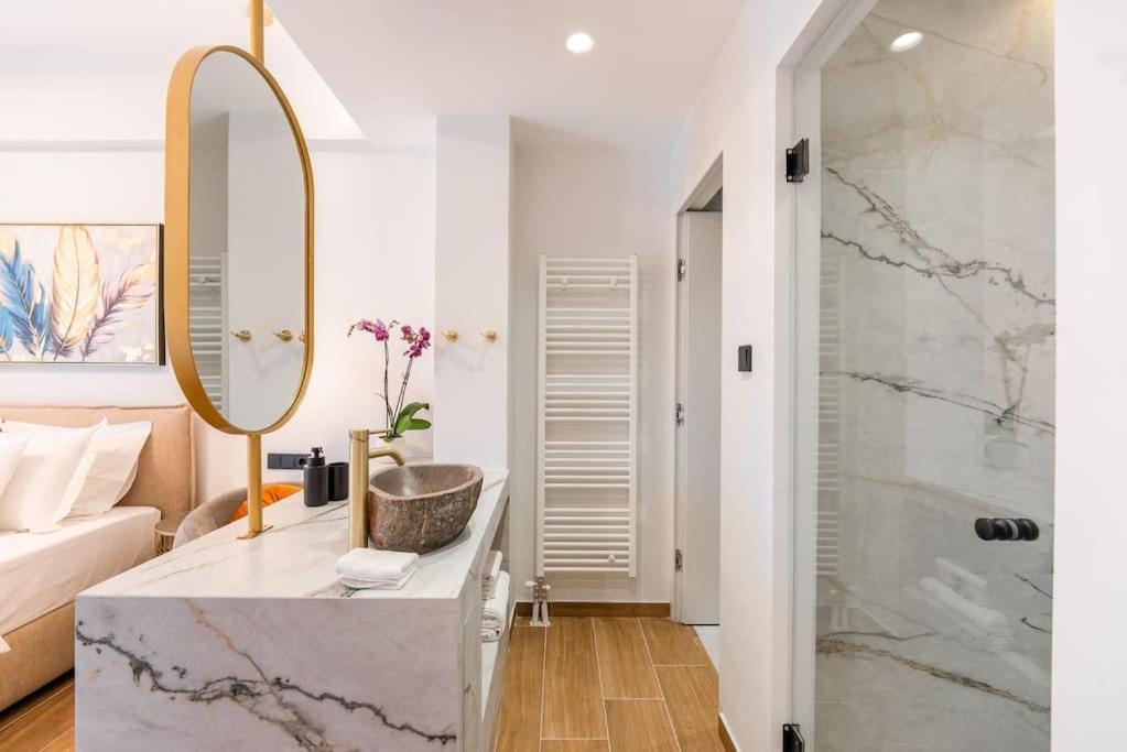 Luxury 4bdrm Penthouse With Jacuzzi Near Acropolis * Athen