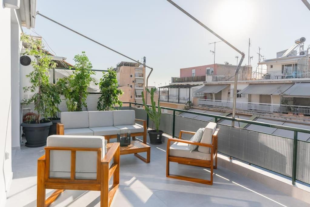 Luxury 4bdrm Penthouse With Jacuzzi Near Acropolis Athen